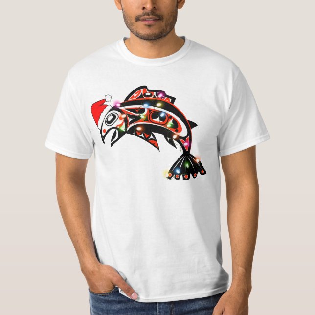 Haida Salmon Spirit Animal med jul Ljus T Shirt (Framsida)