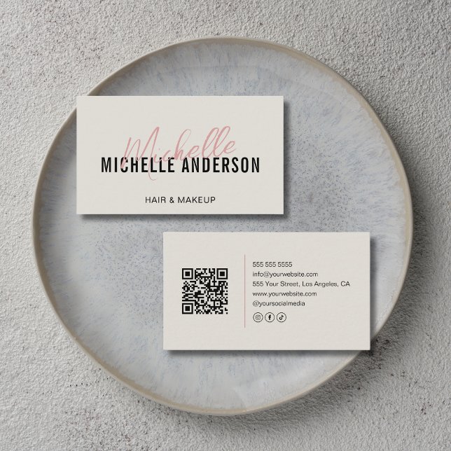 Hair Stylist Modern Neutral Beige QR Code Visitkort (Hair Stylist Modern Neutral Beige QR Code Business Card)