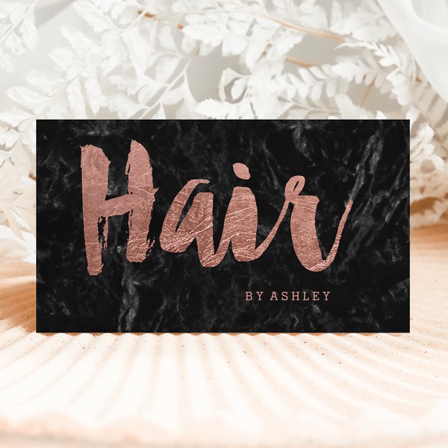 Hair stylist ro guld typography svarta marmor visitkort (Skapare uppladdad)