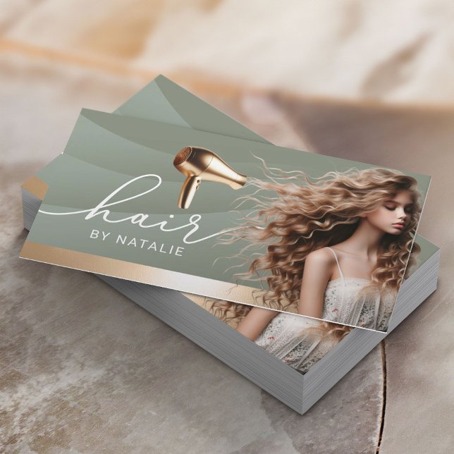 Hair Stylist Sage Grönt Beauty Girl Hair Salon Visitkort (Skapare uppladdad)