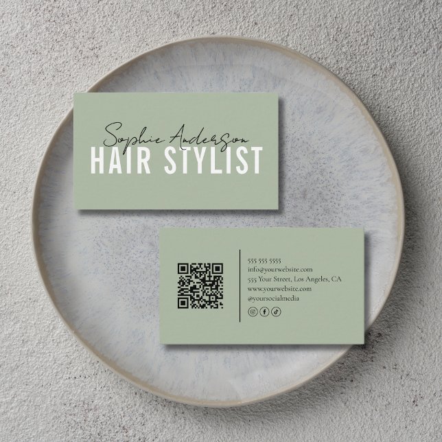 Hair Stylist Salon Sage Green QR Code Visitkort (Hair Stylist Salon Sage Green QR Code Business Card)