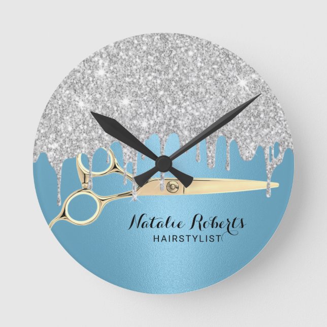 Hair Stylist Silver Glitter Drives Blue Salon Rund Klocka (Framsida)