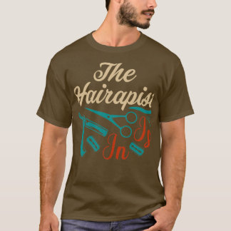 Hairapisten är i sitt hugg, barber Shop T Shirt