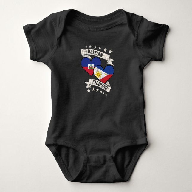 Haitian Filipino Heart Flaggor Haiti Filippinerna T Shirt (Framsida)