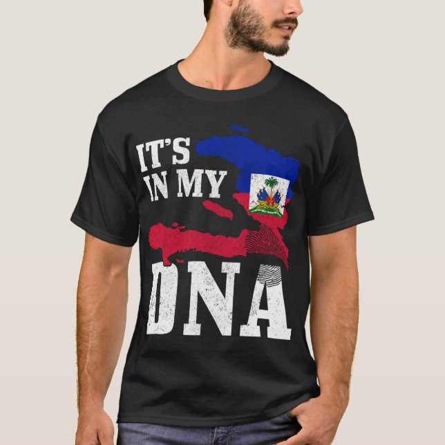Haitis IT_s i mitt DNA-fingeravtryck Haitis Flagga T Shirt (Framsida)
