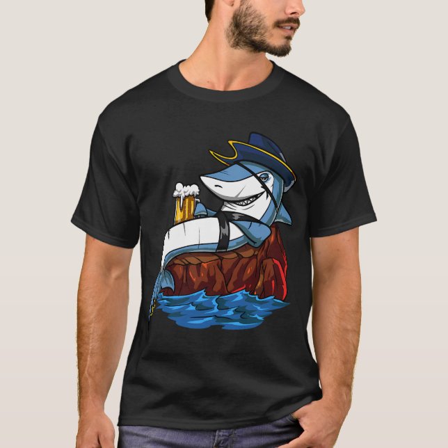 Haj Pilsnerfest För Pirater T Shirt (Framsida)