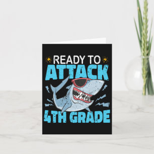 Haj Ready To Attack 4:e klass Första dagen Pojkar Kort