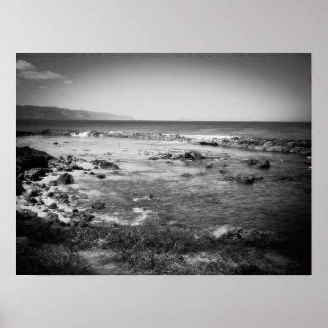 Hajar Cove, Oahu B&W Poster (Framsidan)