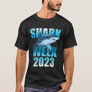 Hajs 2023-veckors passion för familjen Shark Älska T Shirt