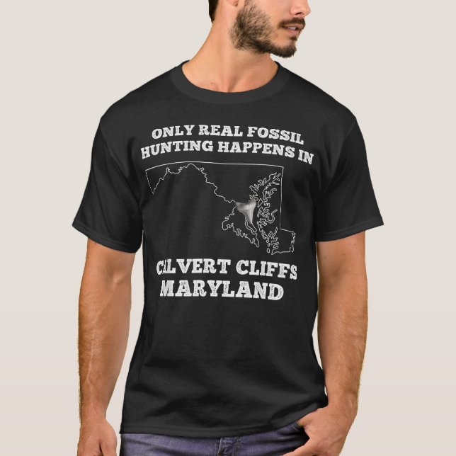 Hajsjakt på fossil för Calvert Cliffs T Shirt (Framsida)