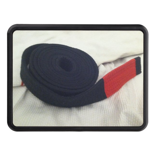 Haken för BJJ-svartbältet täcker Skydd För Dragkrok (Framsidan)