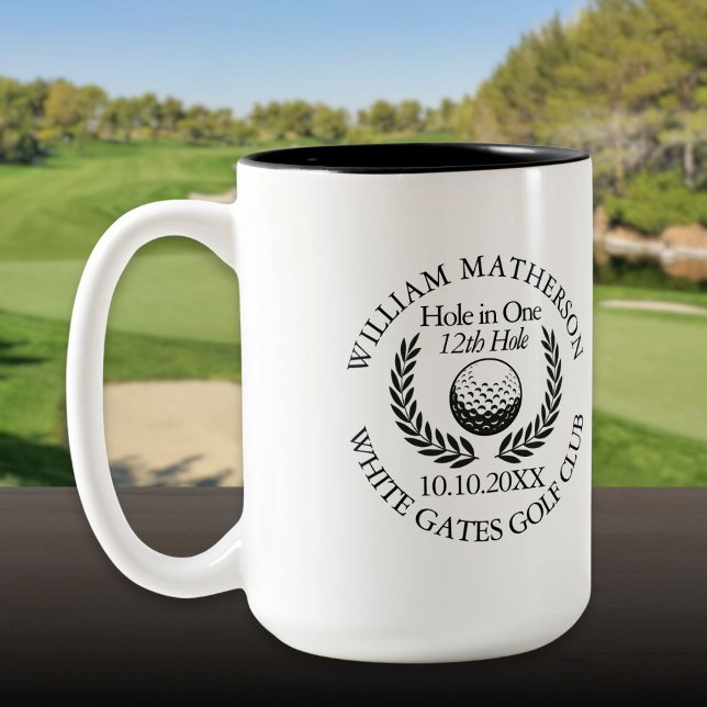 Hål i en Golf Boll och Personlig för utandning Två-Tonad Mugg (Hole in One Golf Ball And Wreath Personalized Two-Tone Coffee Mug)