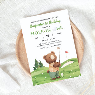 Hål i en golf-Grönt första födelsedag Inbjudningar