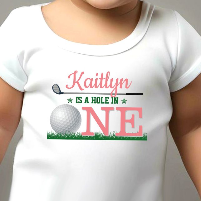 Hål i en golf på födelsedag t shirt (Skapare uppladdad)