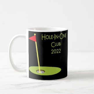 Hål i en Klubb 2022: Golfingdesign för Golfer Kaffemugg
