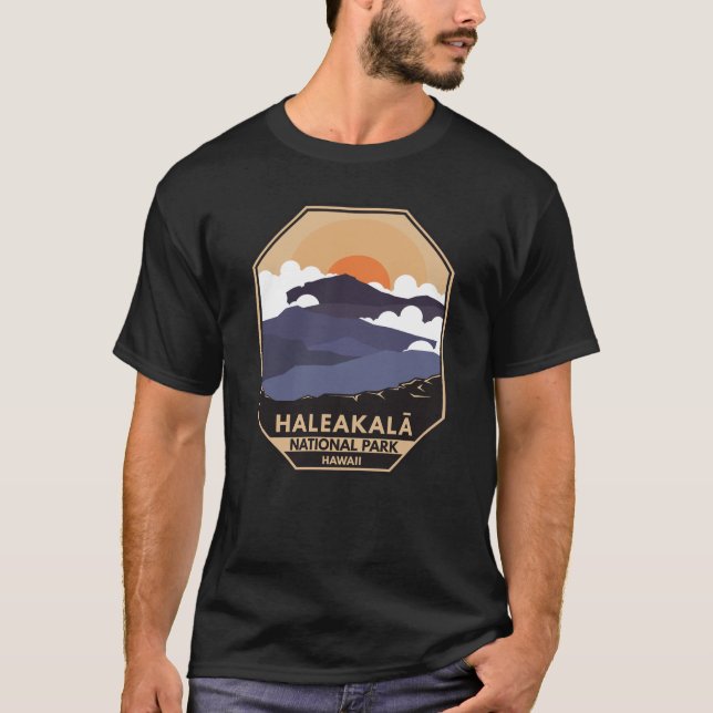 Haleakala nationalpark Retro Emblem T Shirt (Framsida)
