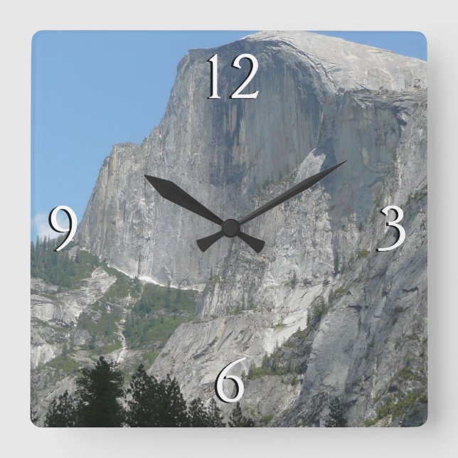 Half Dome från sidan i Yosemite National Park Fyrkantig Klocka (Framsida)