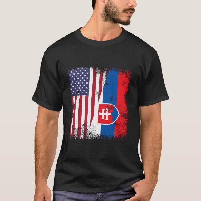 Half Slovak Slovakian Flag- Slovakia Usa T Shirt (Framsida)