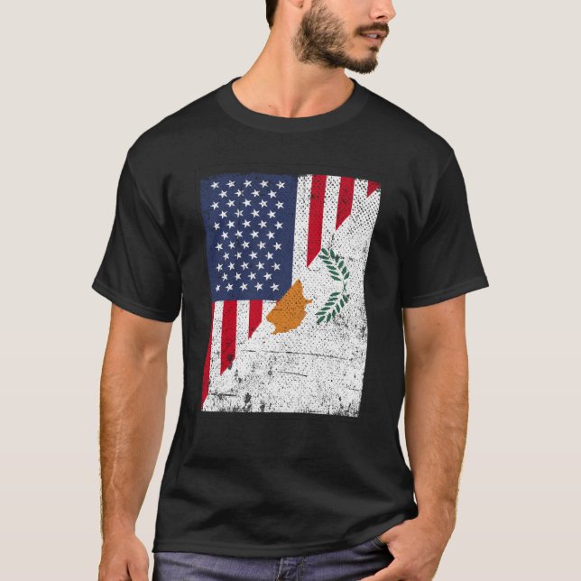 Half USA Flag Half Cyprus Flag American Cypriotic T Shirt (Framsida)