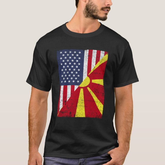 Half USA Flag Half Macedonia Flag American Macedon T Shirt (Framsida)
