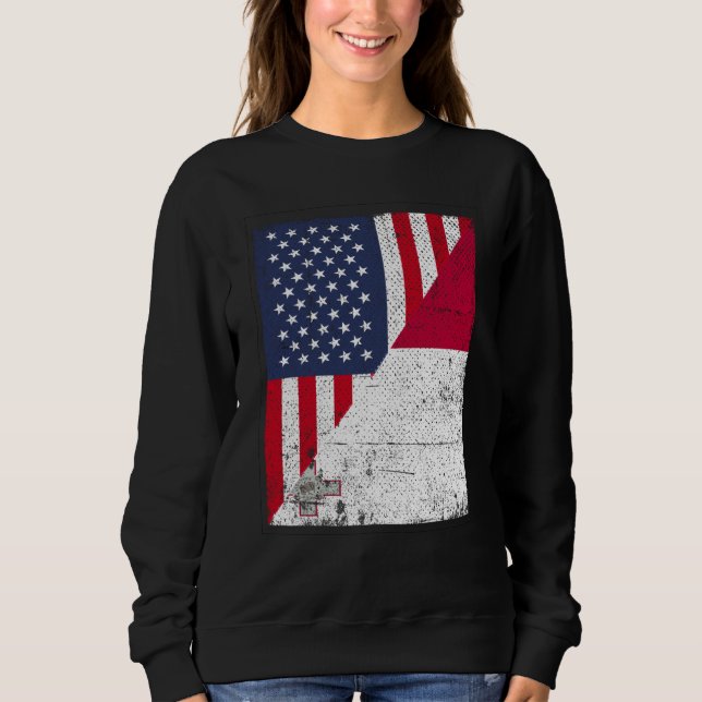 Half USA Flag Half Malta Flag American Maltese T Shirt (Framsida)