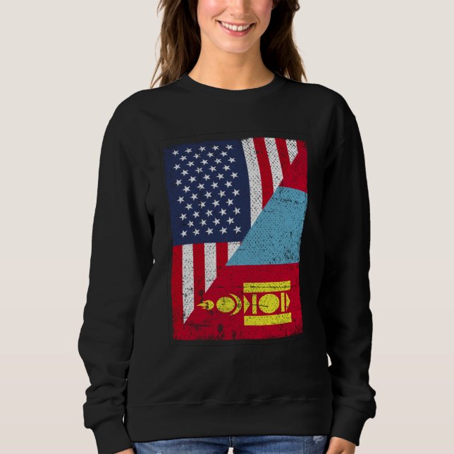 Half USA Flag Half Mongolia Flag American Mongolia T Shirt (Framsida)