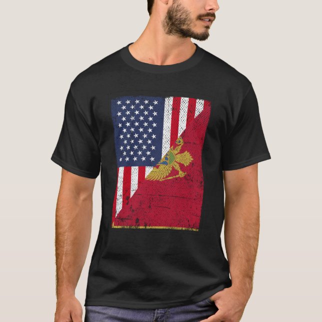 Half USA Flag Half Montenegro Flag American Monten T Shirt (Framsida)