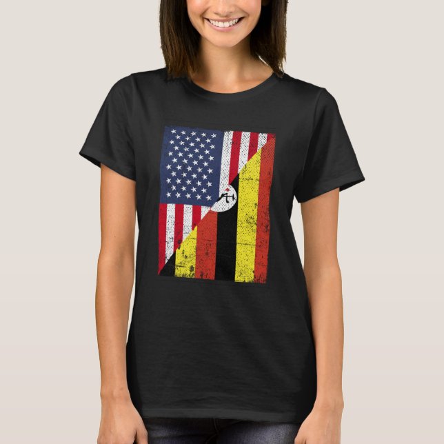 Half USA Flag Half Uganda Flag American Ugandan T Shirt (Framsida)