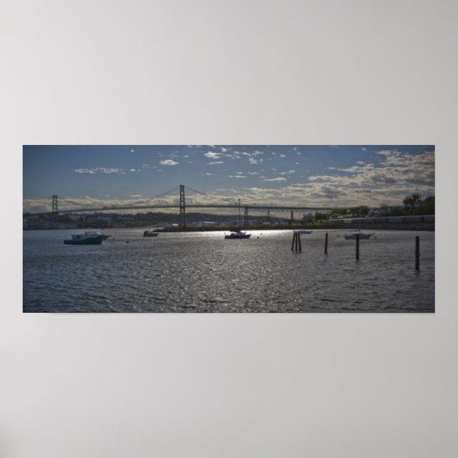 Halifax Harbour med A. Murray MacKay Bridge Poster (Framsidan)