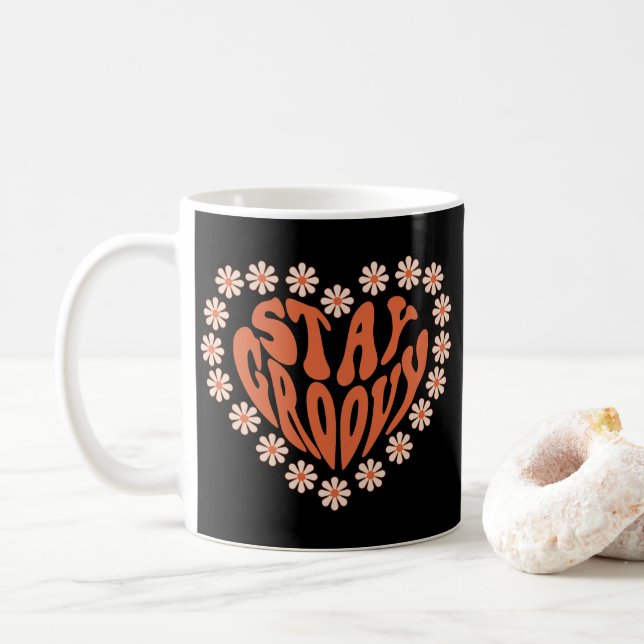 Håll dig i Groovy-hjärtat med blommor Kaffemugg (Med munk)