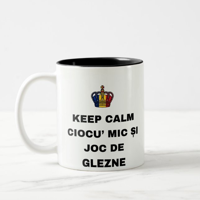 HÅLL DIG LUGN CIOCU' MIC OCH SPEL FÖR FÖTTER Två-Tonad MUGG (Vänster)