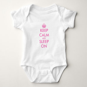 Håll dig lugn och sov på babykläder tee