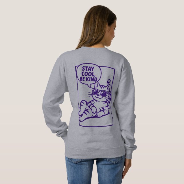 Håll dig lugn Var snäll Chill Cat Positivitet T Shirt (Hel baksida)