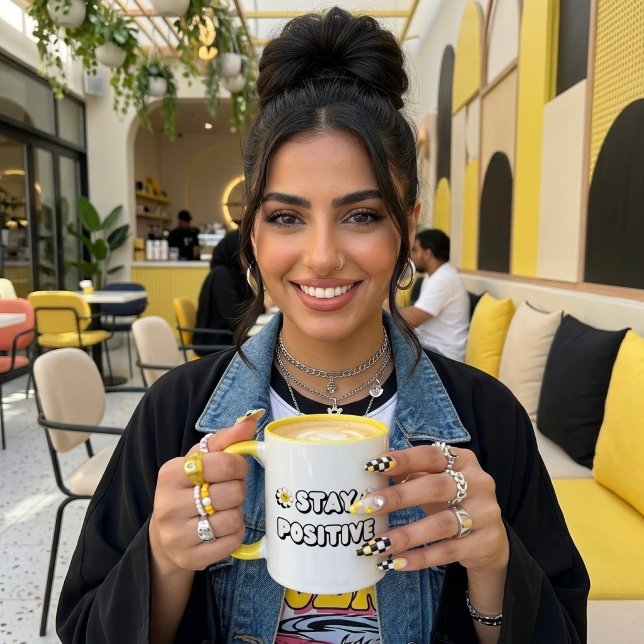 Håll dig positiv Två-Tonad mugg (Skapare uppladdad)