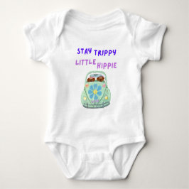 Håll dig trippig, lilla hippie Dachshundar i bil T Shirt