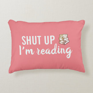 Håll käften Jag läser korallaccentkudde Prydnadskudde