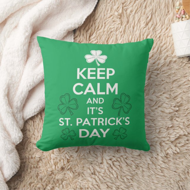 Håll lugn Det är St Patricks Day irländska  Kudde (Filt)