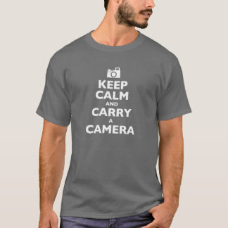 Håll lugn och bär en kamera t-shirt