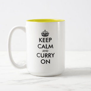 Håll lugn och fortsätt med curry rolig gul indisk Två-Tonad mugg