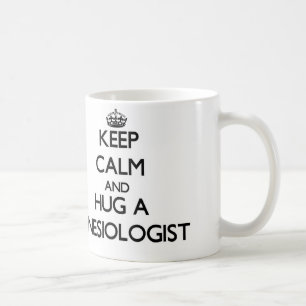 Håll lugn och krama en Kinesiologist Kaffemugg