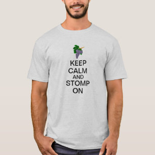 Håll lugn och stampa på tee shirt
