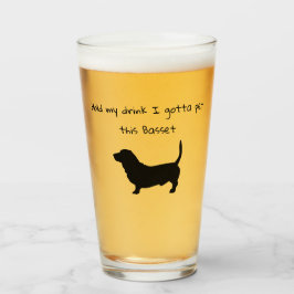 Håll min kopp. Jag måste ta den här basset-hound G Glaskopp