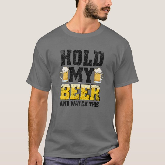 Håll mitt öl och titta på den här stressen... t shirt (Framsida)
