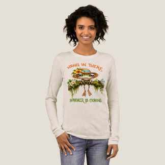 Håll ut så kommer sommaren t shirt