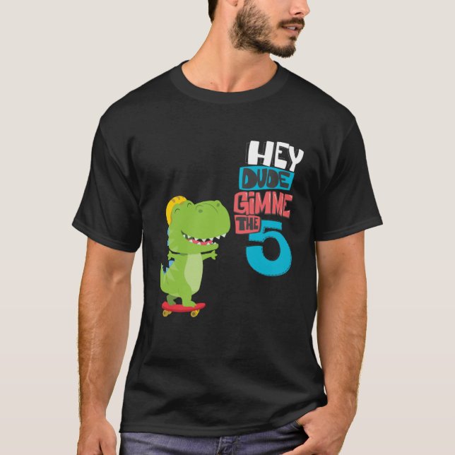 Hallå Kompis Ge mig en high five T Shirt (Framsida)