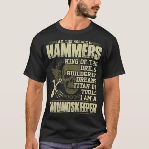 Hållaren av bultar kung av borrar groundskeeperen t shirt