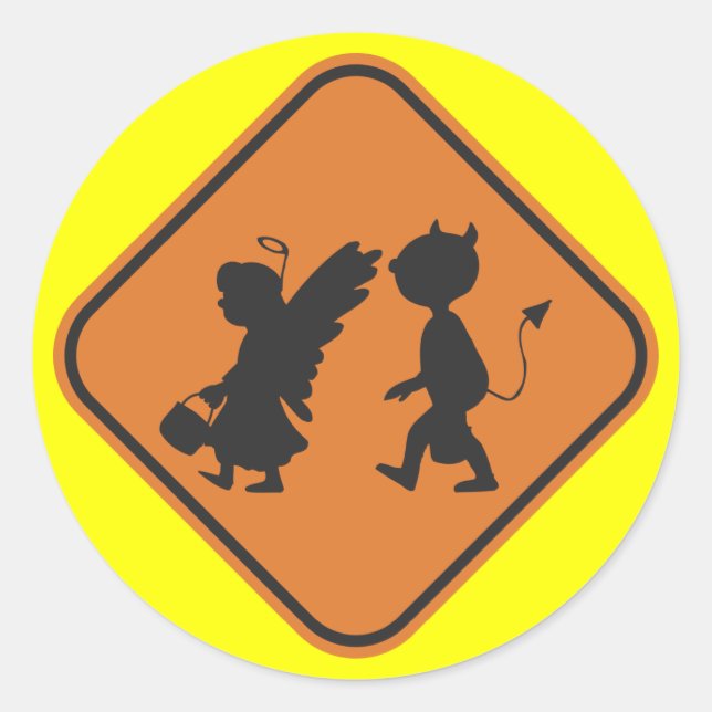 Hallow Crossing Runt Klistermärke (Framsida)