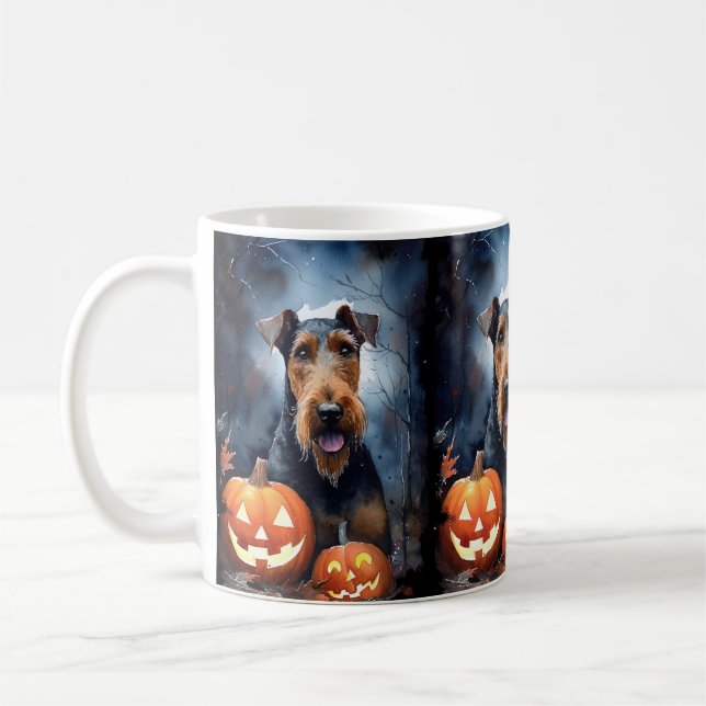 Halloween Airedale med pumpor Kaffemugg (Vänster)