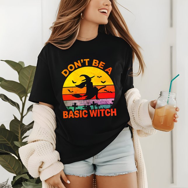 Halloween är inte en vanlig Witch-fin Retro T Shirt (Skapare uppladdad)
