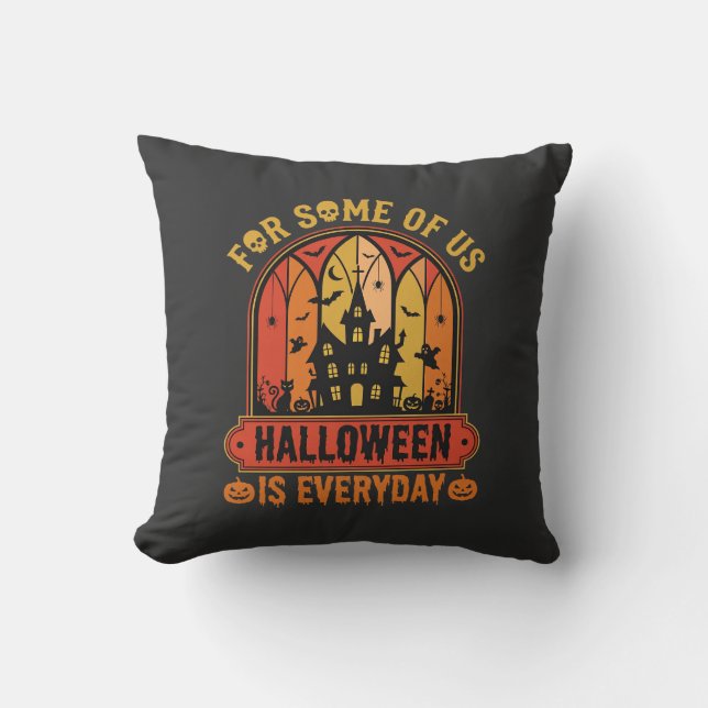 Halloween är varje dag Spökhus Retro Kudde (Framsida)